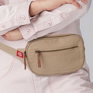 NWT Madewell x Dickies Fanny Pack! Brand new